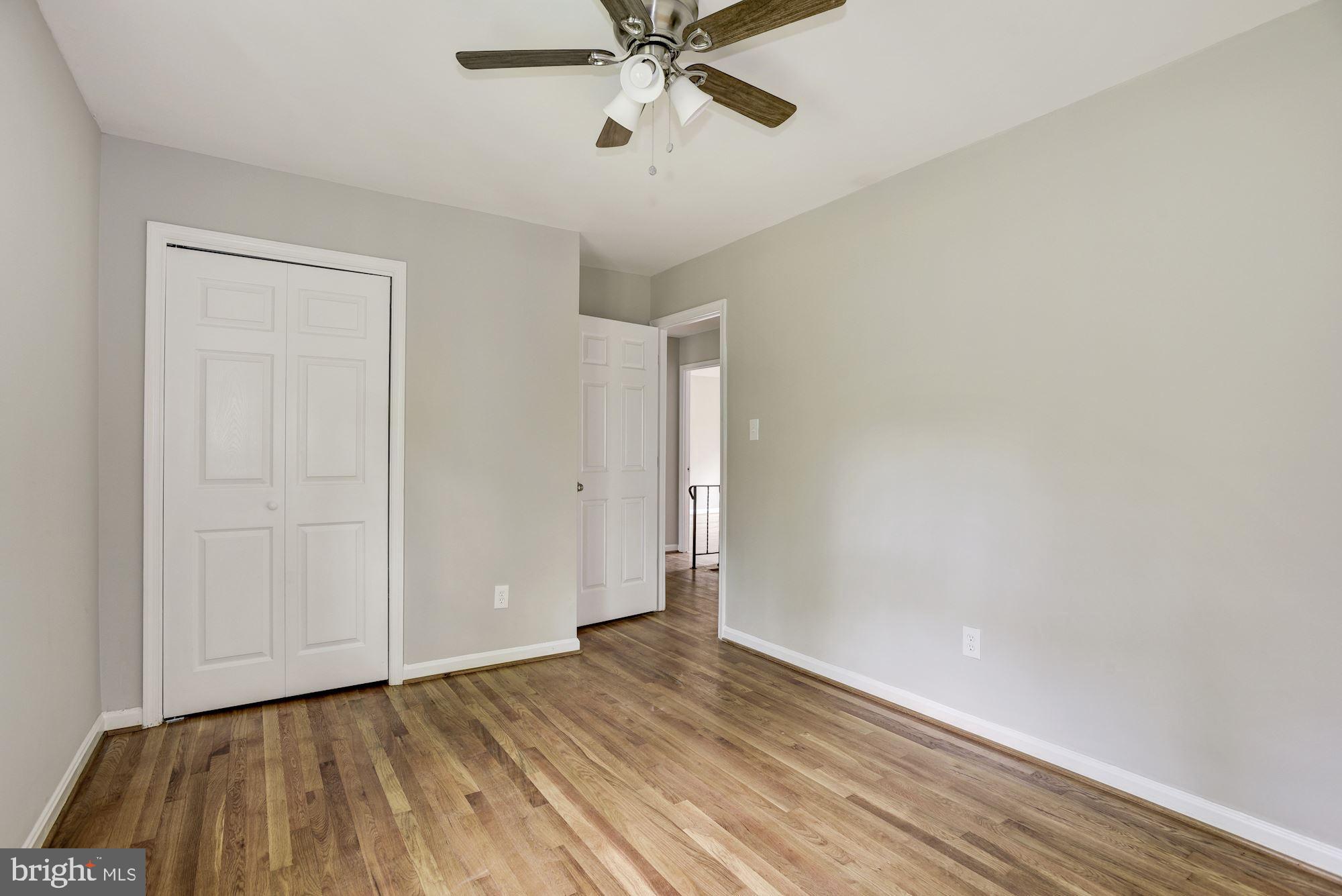 10816 Hunt Club Road Reston, VA 20190 - Photo 30 of 61