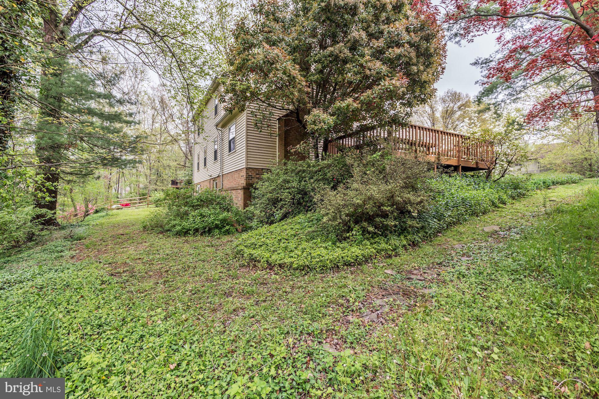 10816 Hunt Club Road Reston, VA 20190 - Photo 48 of 61