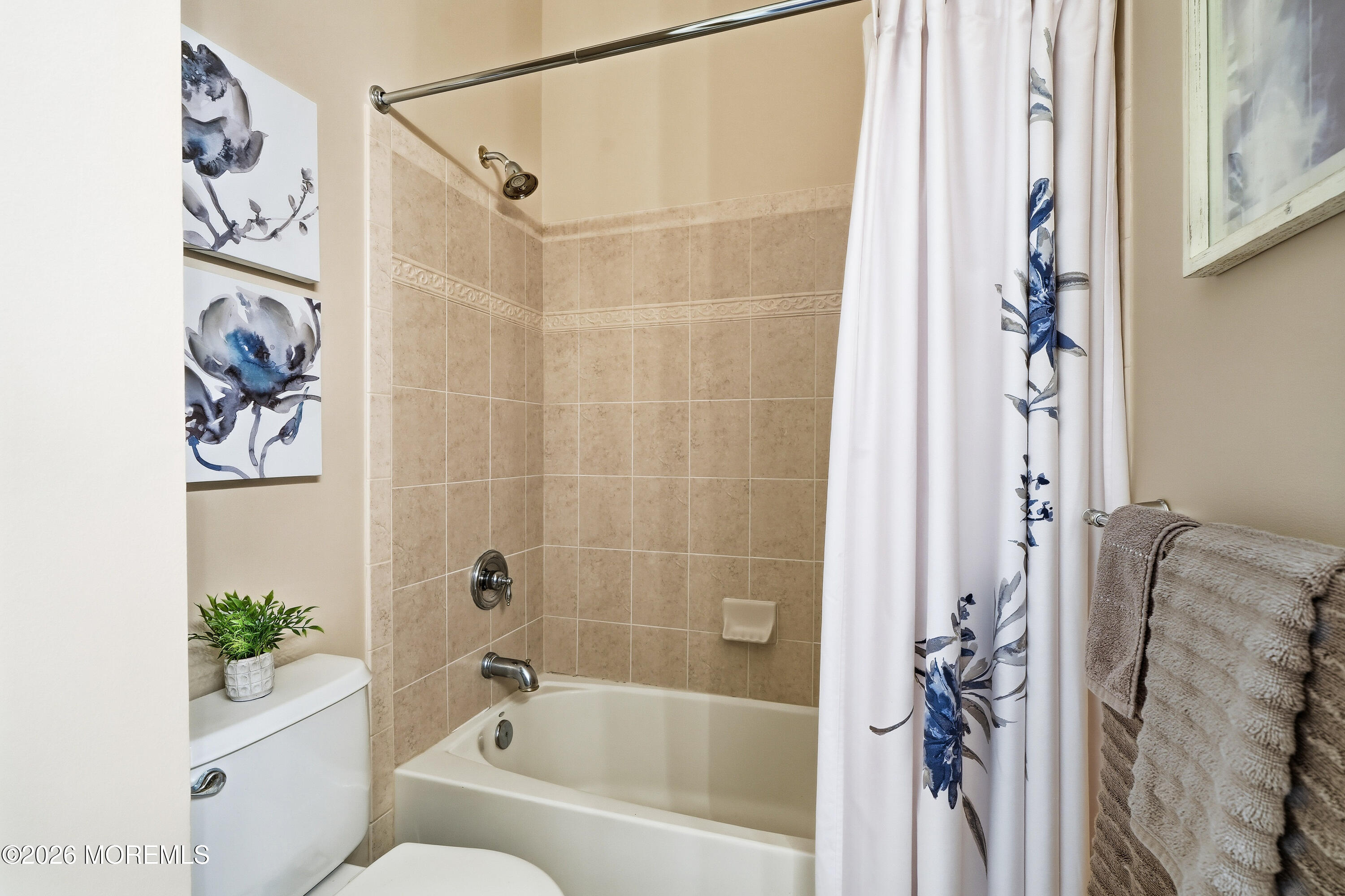 69 Saxton Road Farmingdale, NJ 07727 - Photo 36 of 53 036