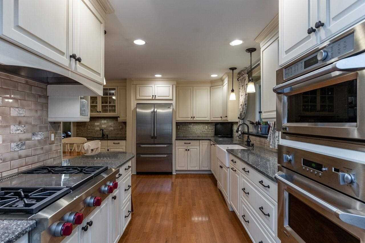 3004 Sylvania Drive Raleigh, NC 27607 - Photo 11 of 29 Photo 11