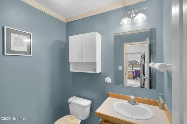 $250,000 | 2717 Idalia Road, Aurora, NC 27806