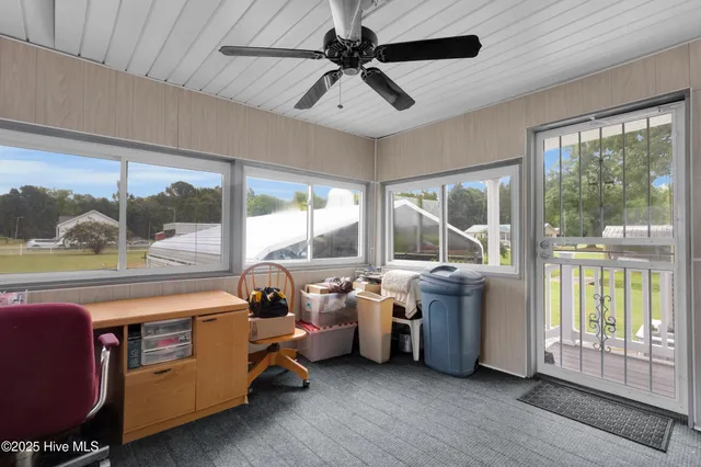 $250,000 | 2717 Idalia Road, Aurora, NC 27806