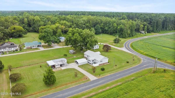$240,000 | 2717 Idalia Road, Aurora, NC 27806