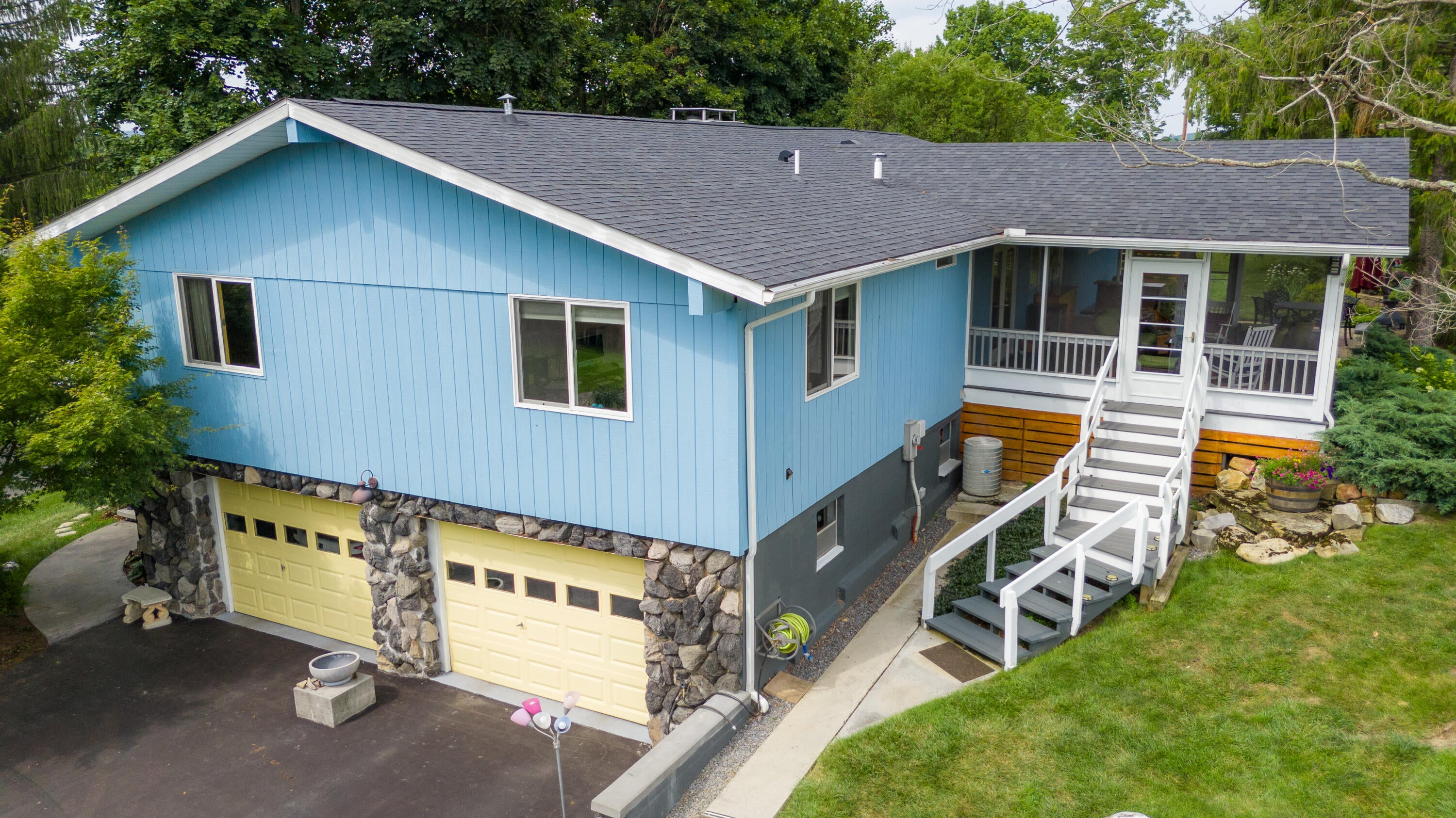 360 Ruffner Drive Lewisburg, WV 24901 - Photo 2 of 72 Gallery Image 2