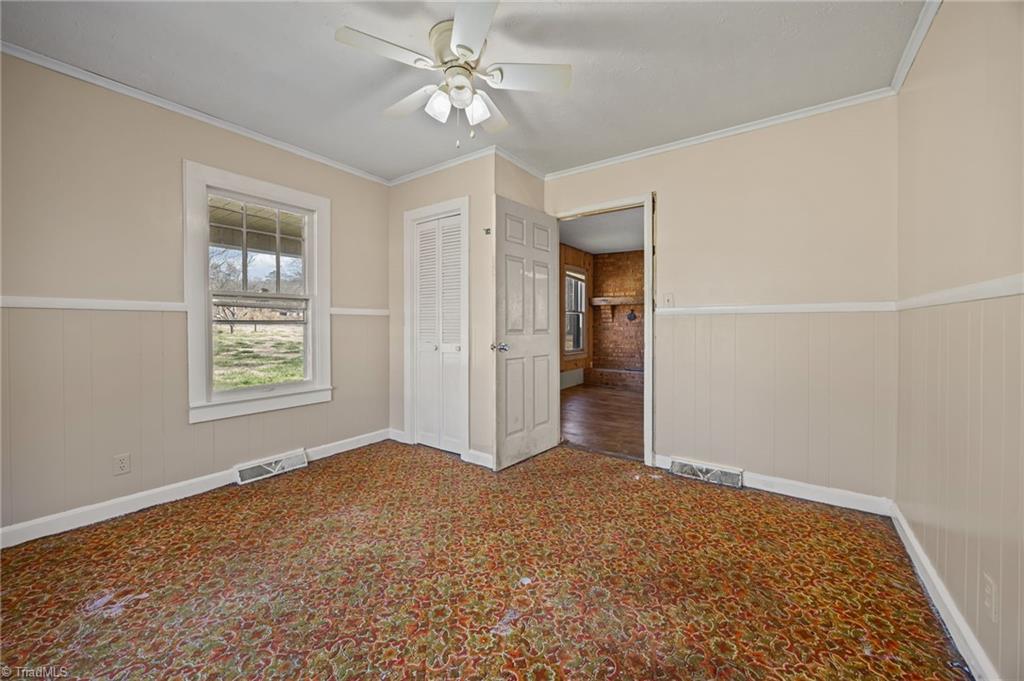 4027 Old Lexington Road Asheboro, NC 27205 - Photo 11 of 44