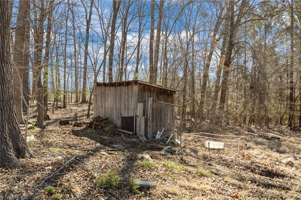 4027 Old Lexington Road Asheboro, NC 27205 - Photo 37 of 44