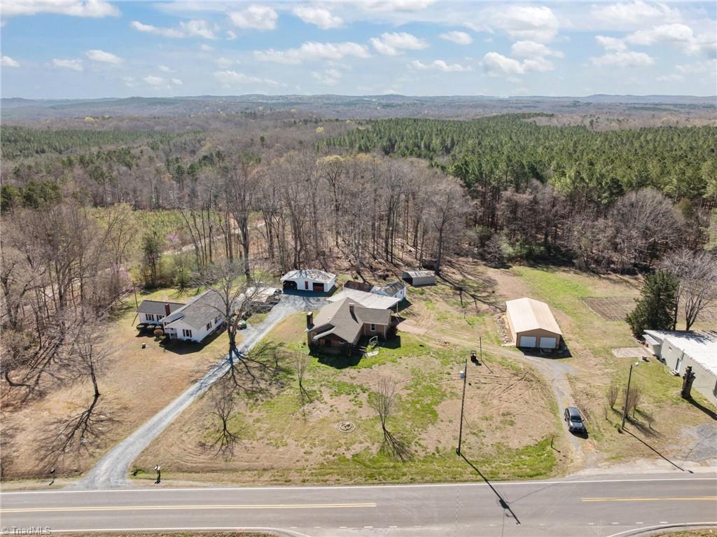 4027 Old Lexington Road Asheboro, NC 27205 - Photo 39 of 44