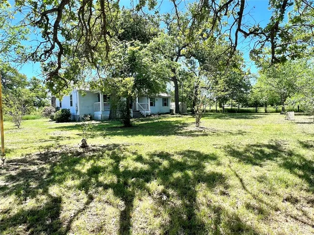 $199,000 | 2105 West Gillis Avenue, Cameron, TX 76520