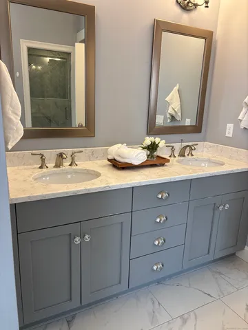 $6,250 | 7 Newcastle Place, Farmington, CT 06085