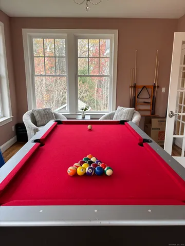 $6,250 | 7 Newcastle Place, Farmington, CT 06085