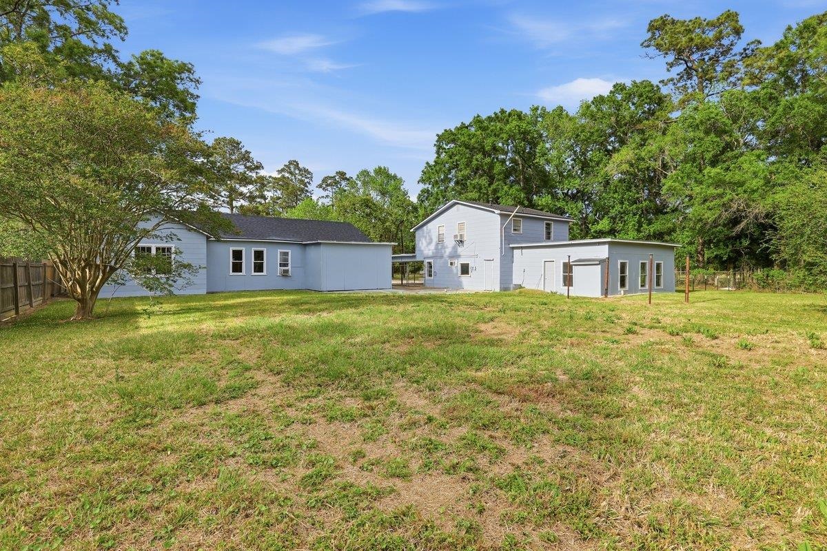 1098 Terry Road Vidor, TX 77662 - Photo 4 of 46