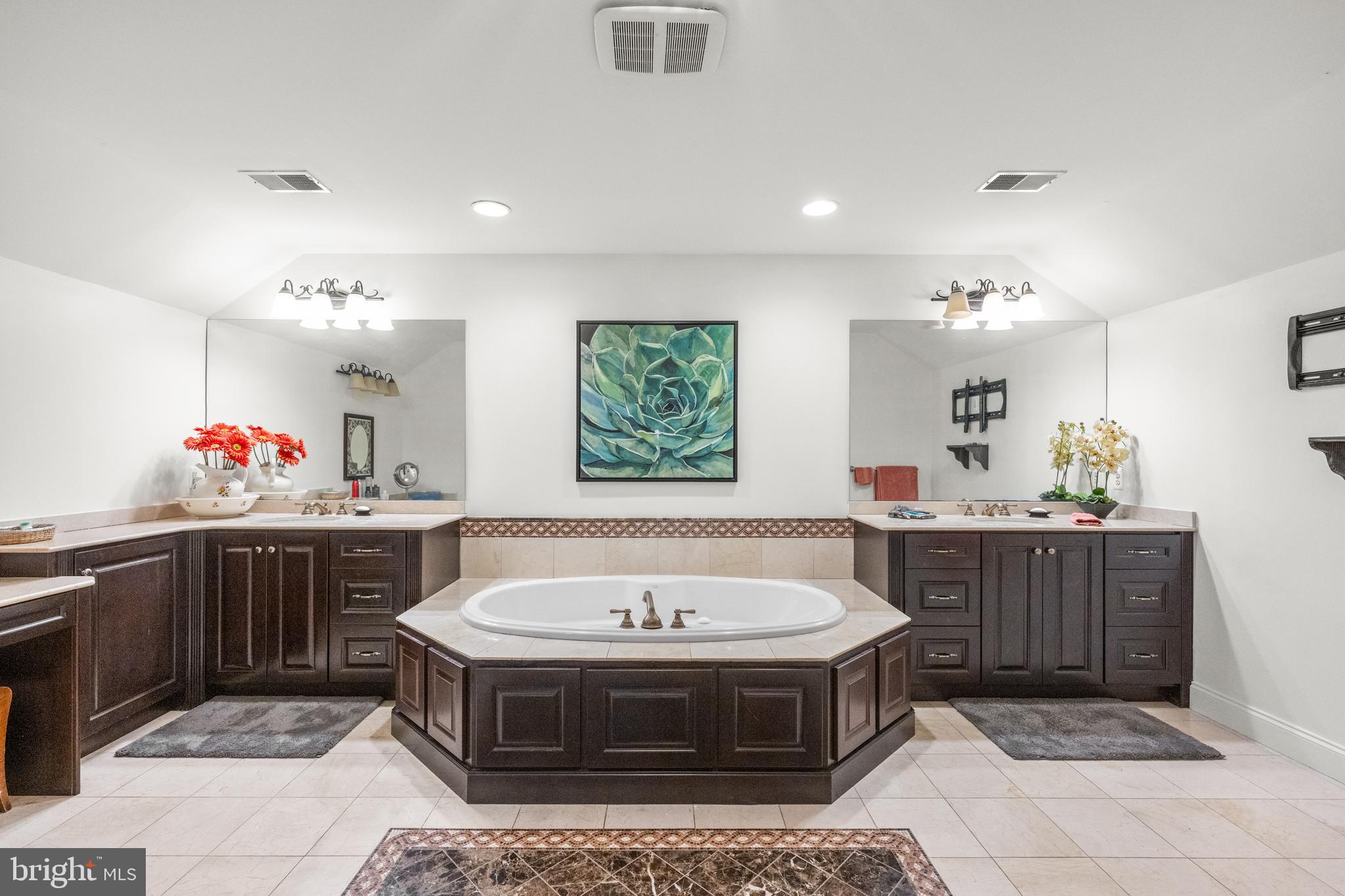 1936 Lenape Road West Chester, PA 19382 - Photo 34 of 72 Primary Bath with Soaking Tub