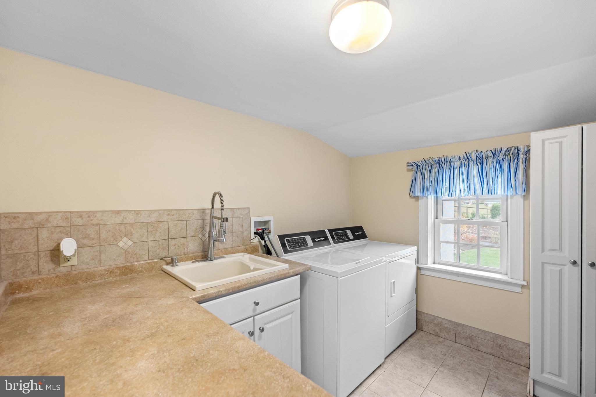 1936 Lenape Road West Chester, PA 19382 - Photo 39 of 72 Second Floor Laundry