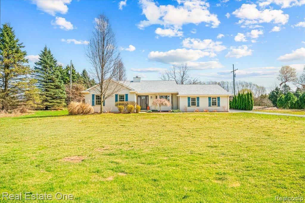 2885 County Farm Road Howell, MI 48843 - Photo 2 of 49