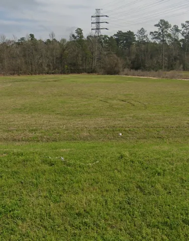 $4,400 | 34616 Highway 249, Pinehurst, TX 77362