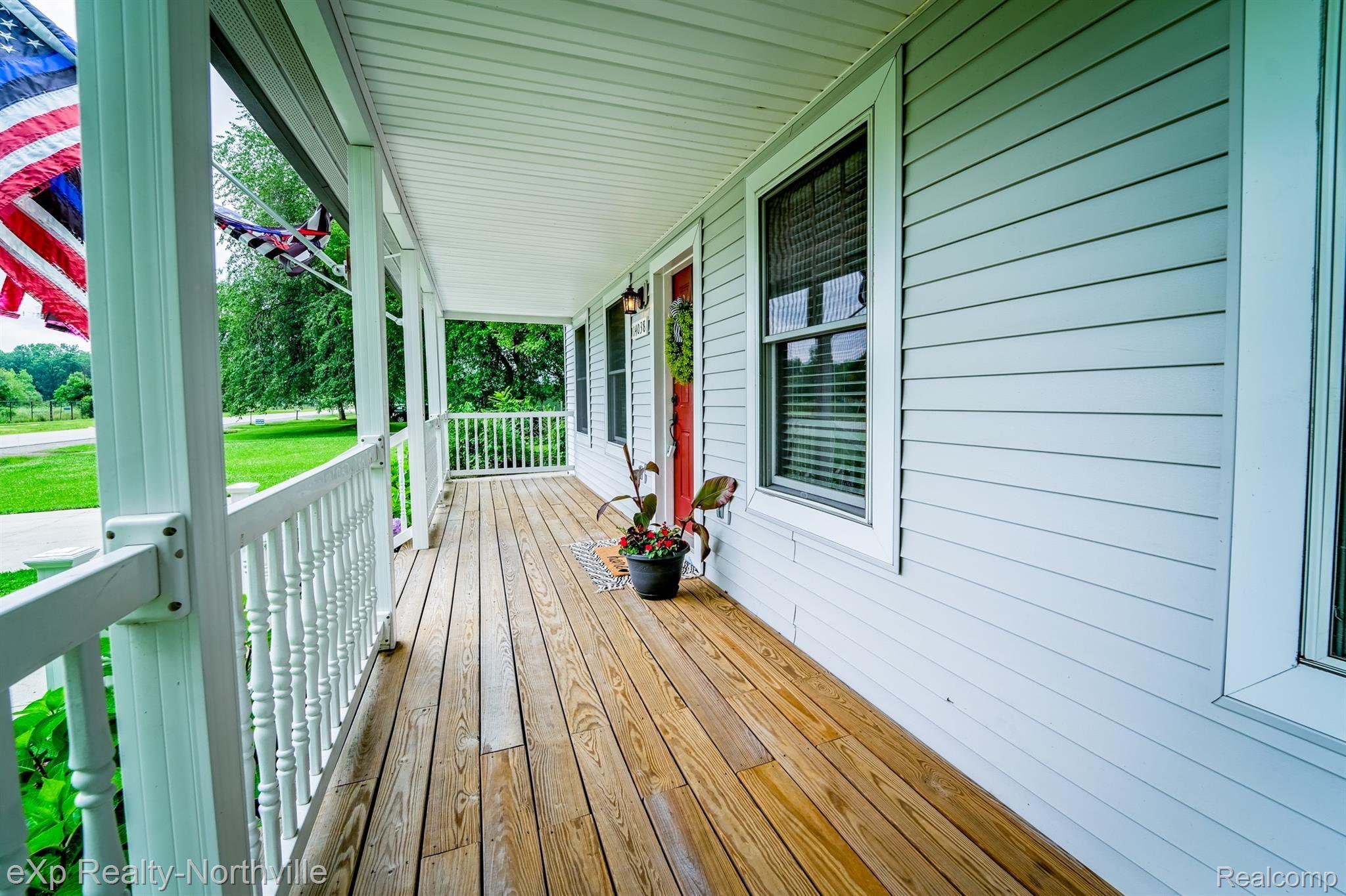 14038 Beech Daly Road Taylor, MI 48180 - Photo 10 of 38 14038 Beech Daly-42.jpg