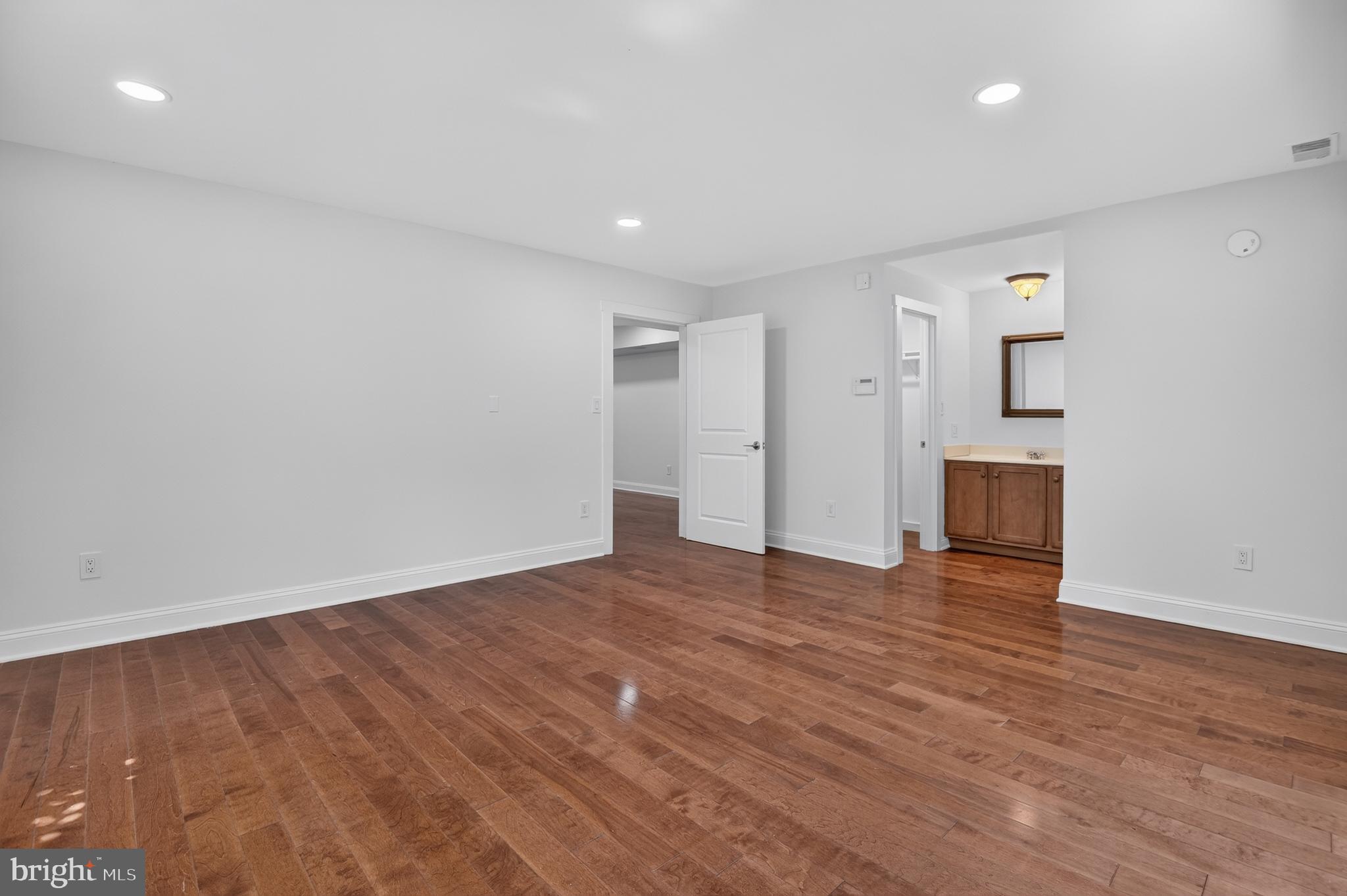 10100 Iron Gate Road Potomac, MD 20854 - Photo 77 of 91