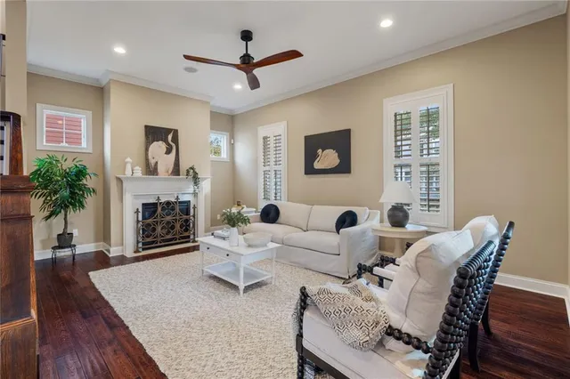 $824,900 | 261 1st Street, Oakmont, PA 15139