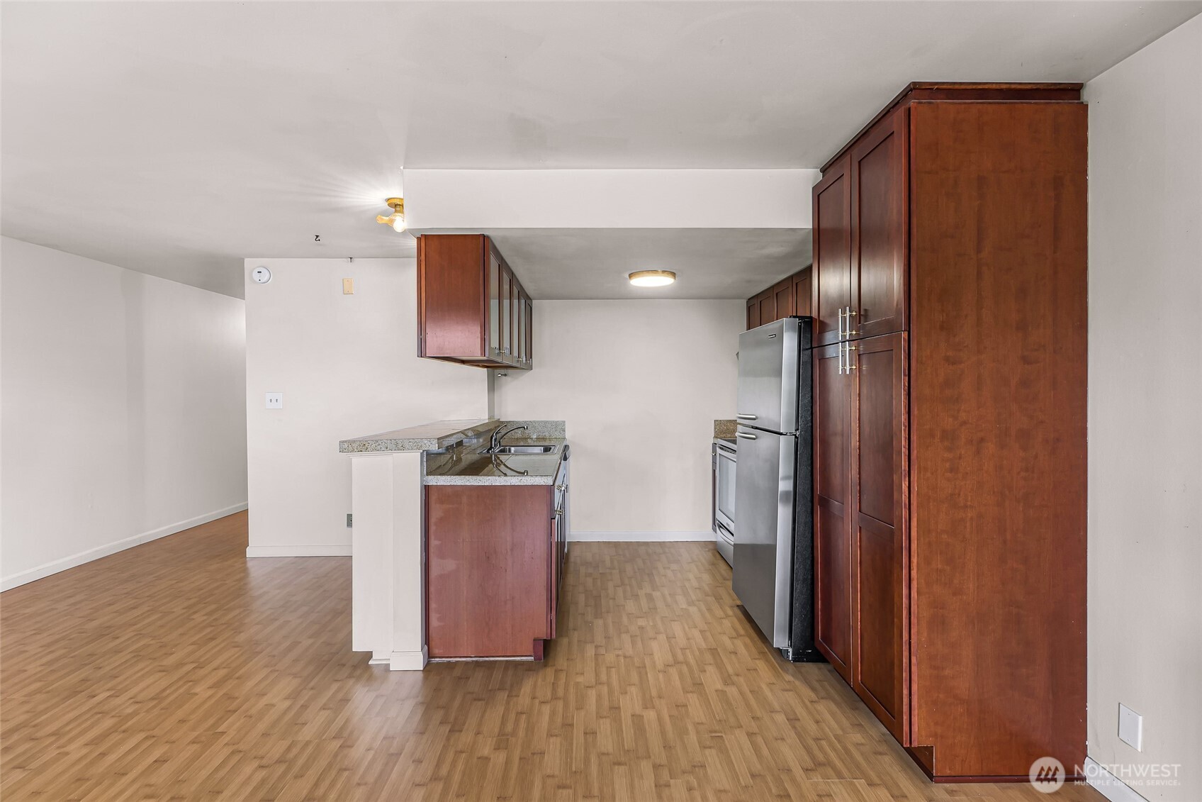 414 Boulevard, Unit 105 Bellingham, WA 98225 - Photo 13 of 30