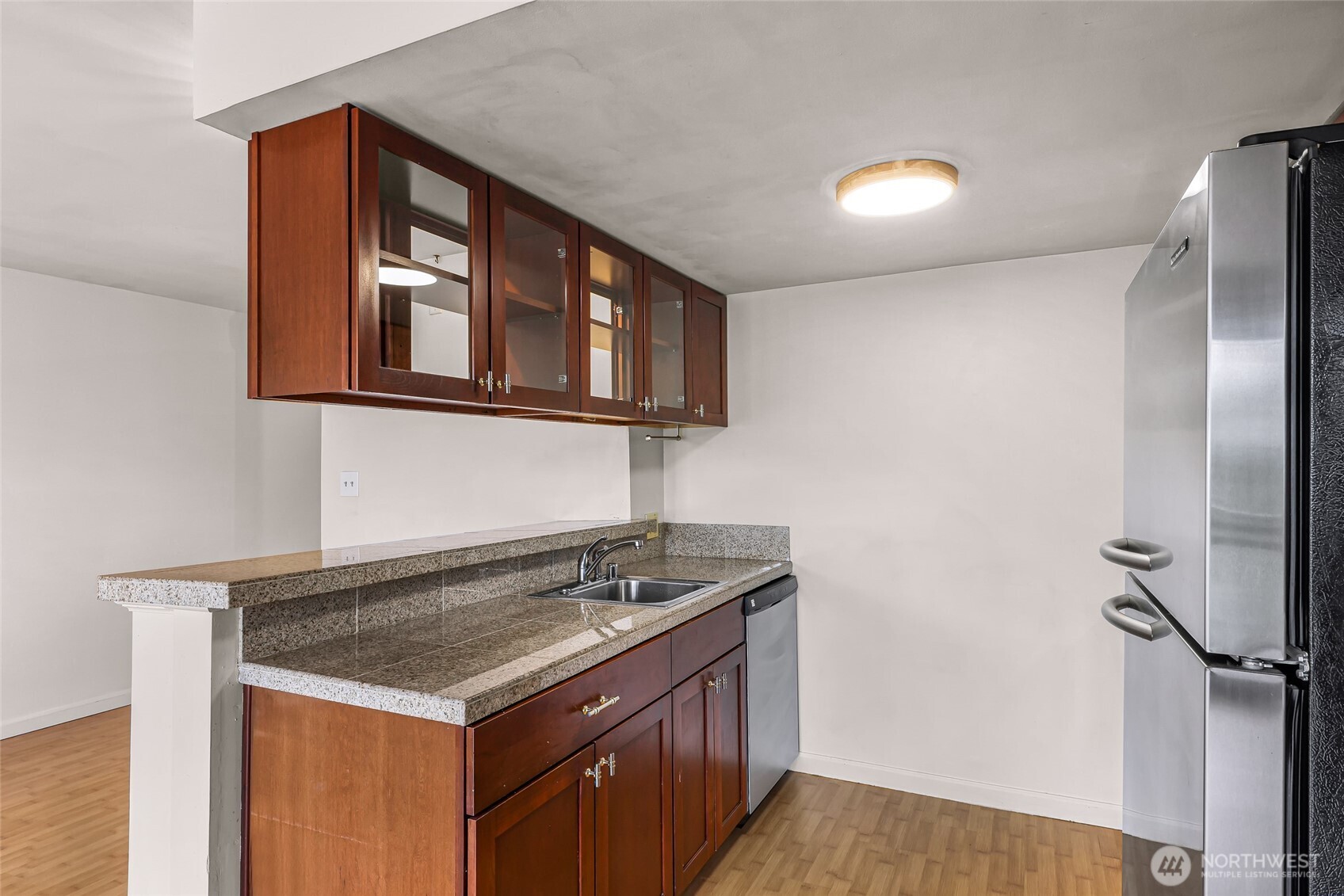 414 Boulevard, Unit 105 Bellingham, WA 98225 - Photo 14 of 30