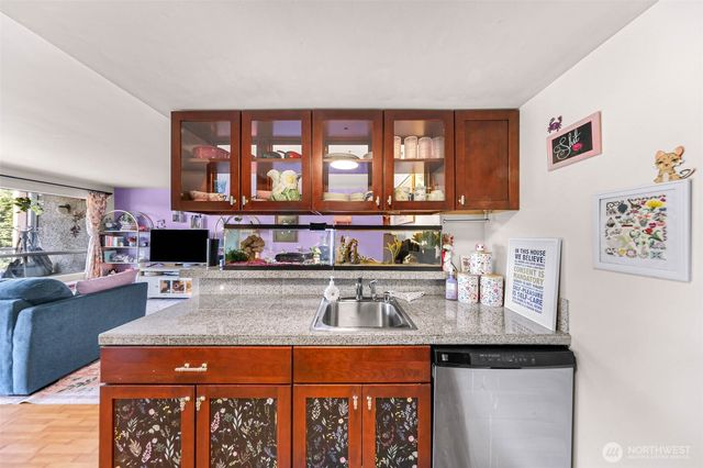 $360,000 | 414 Boulevard, Unit 105, Bellingham, WA 98225