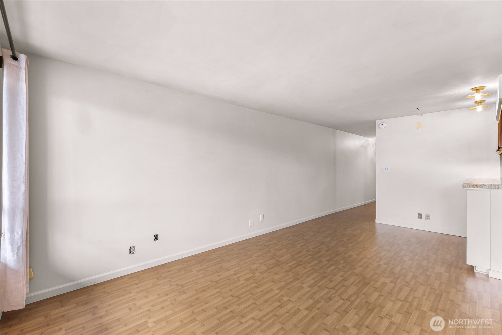 414 Boulevard, Unit 105 Bellingham, WA 98225 - Photo 8 of 30
