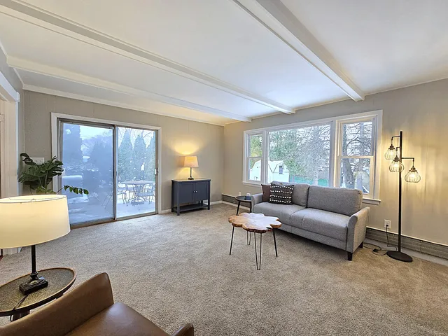 $274,900 | 3656 South 46th Place, Greenfield, WI 53220