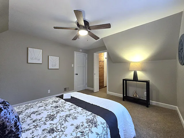 $274,900 | 3656 South 46th Place, Greenfield, WI 53220