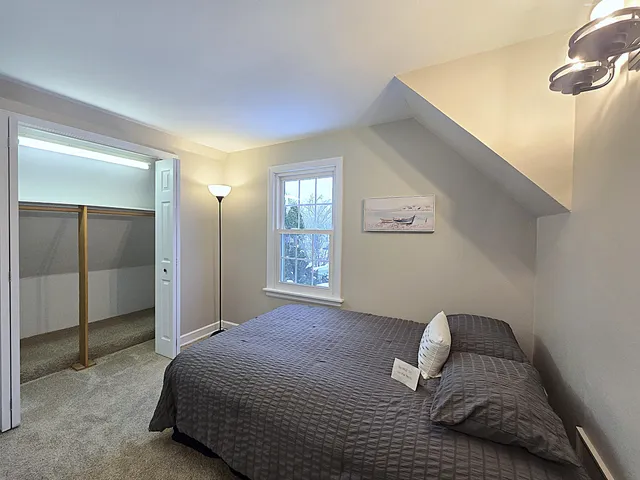 $274,900 | 3656 South 46th Place, Greenfield, WI 53220