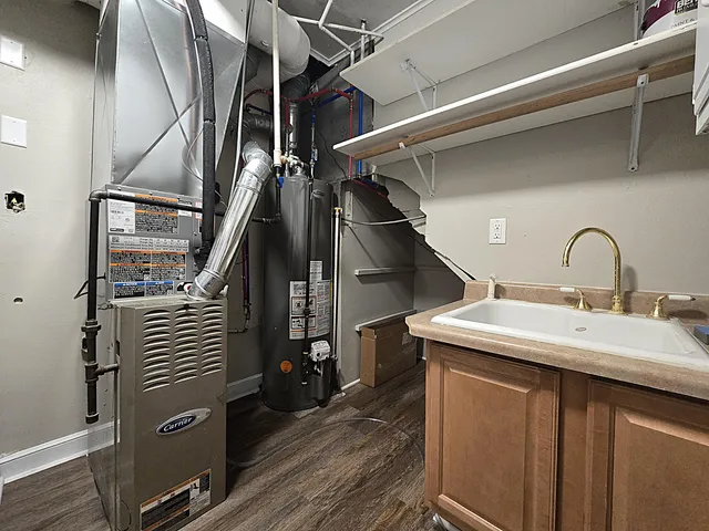 $274,900 | 3656 South 46th Place, Greenfield, WI 53220