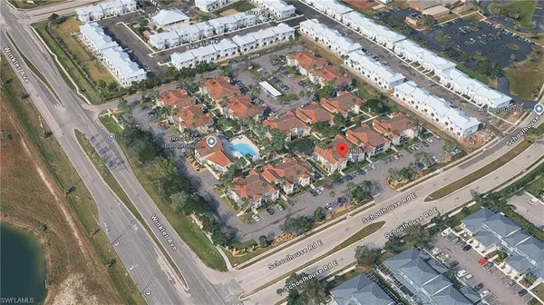 $1,800 | 3407 Winkler Avenue, Unit 304, Fort Myers, FL 33916