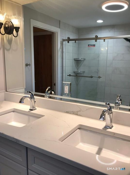 1040 Mountain Road Bloomfield, CT 06002 - Photo 2 of 6
