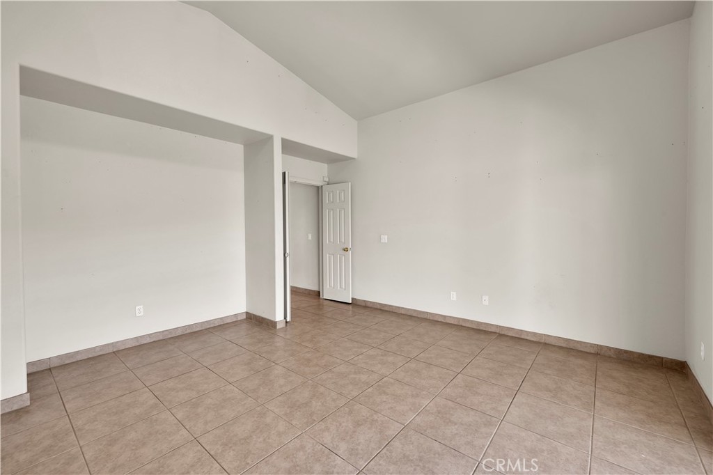 57031 Selecta Avenue Yucca Valley, CA 92284 - Photo 30 of 56 a view of an empty room