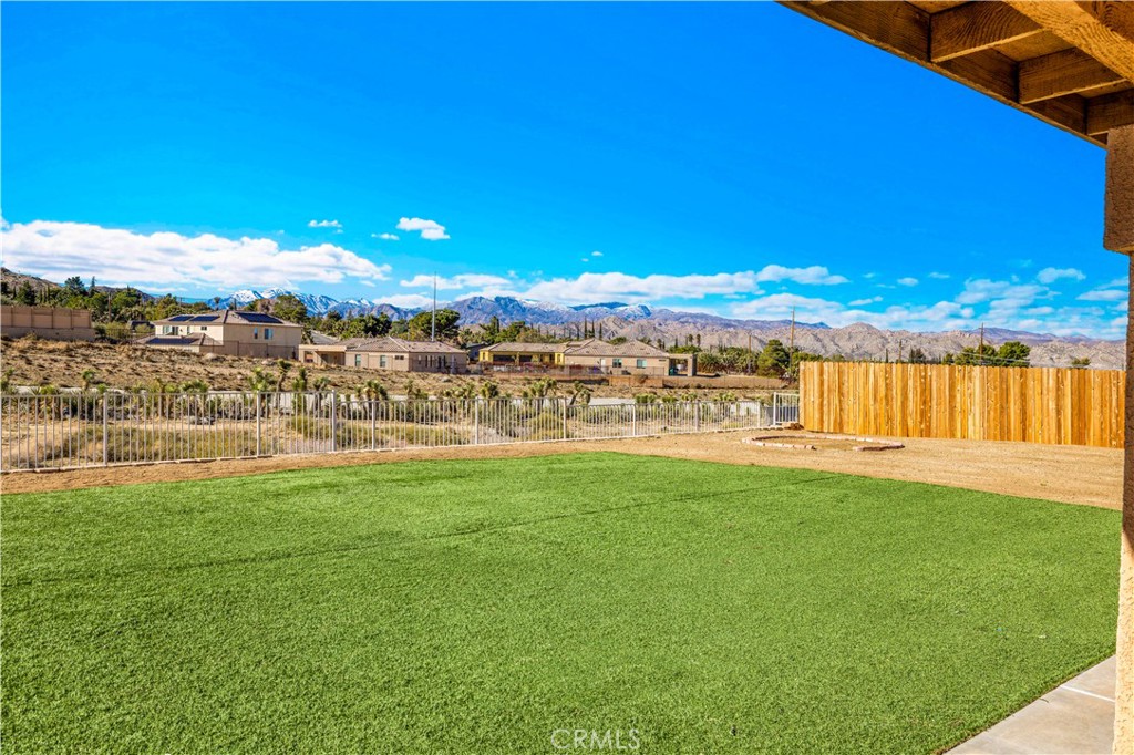 57031 Selecta Avenue Yucca Valley, CA 92284 - Photo 38 of 56 a view of a garden with an ocean view