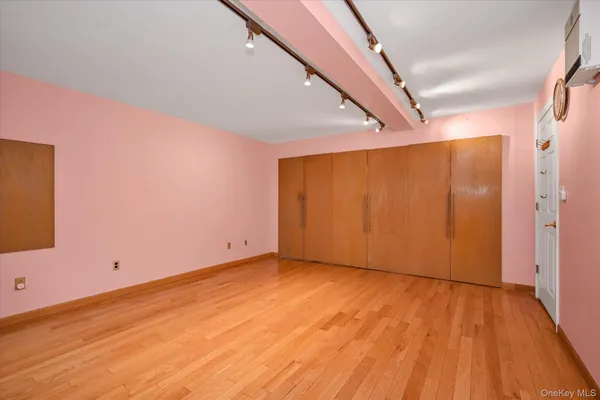 $1,088,000 | 161-08 Booth Memorial Avenue | Queensboro Hill