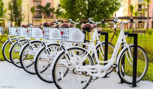 a view of an outdoor space with seating area