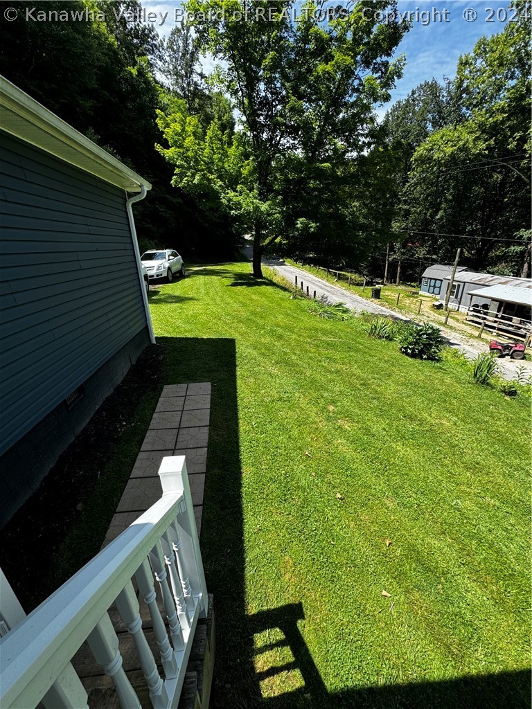 347 Frances Creek Road Harts, WV 25524 - Photo 19 of 41 Gallery Image 19