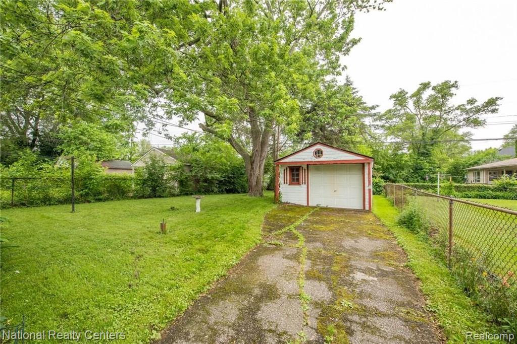 832 Shadowlawn Street Inkster, MI 48141 - Photo 30 of 36
