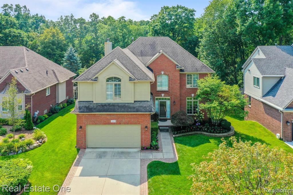 1640 Chase Drive Rochester, MI 48307 - Photo 3 of 44 Gallery Image 3