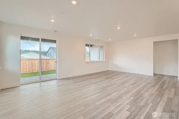 $639,950 | 18418 136th Avenue East, Unit 138, Puyallup, WA 98374