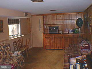 645 Cypress Road Warminster, PA 18974 - Photo 3 of 6