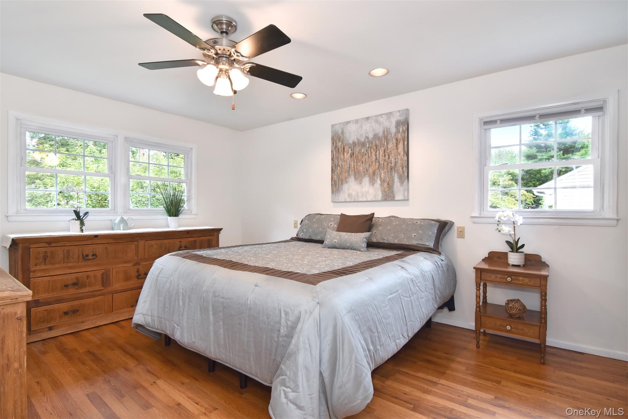46 Reynal Road White Plains, NY 10605 - Photo 15 of 38 Peaceful. Tranquil. A respite from your busy day!