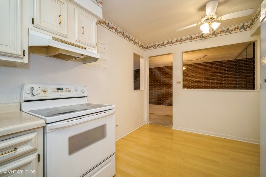 900 South River Road, Unit 2A Des Plaines, IL 60016 - Photo 8 of 14 Gallery Image 8