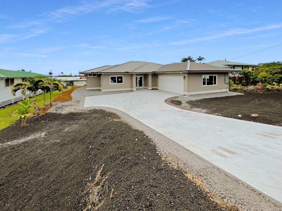 341 Kaumana Drive, Hilo, HI 96720 Compass