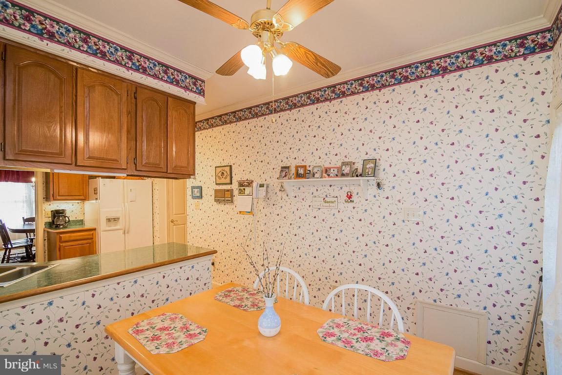 2482-5 Five Shillings Road Frederick, MD 21701 - Photo 12 of 28 Kitchen