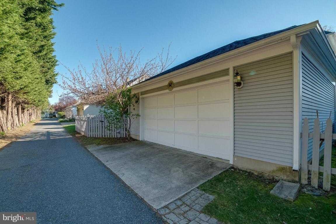 2482-5 Five Shillings Road Frederick, MD 21701 - Photo 27 of 28 Exterior (Rear)