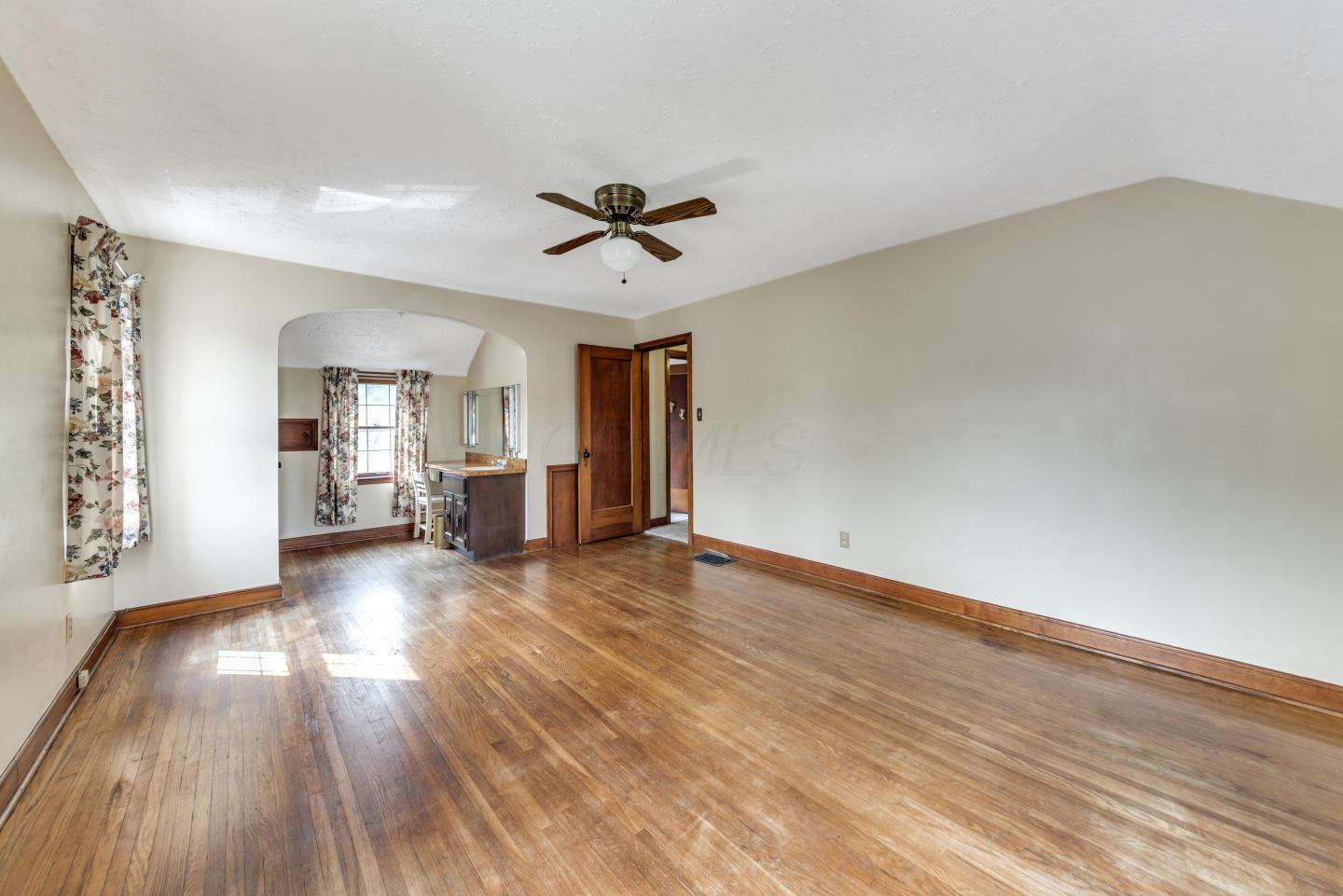 325 Derrer Road Columbus, OH 43204 - Photo 17 of 34