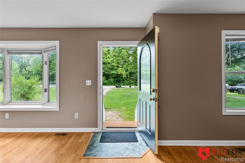 13425 North Lewis Road Clio, MI 48420 - Photo 23 of 45