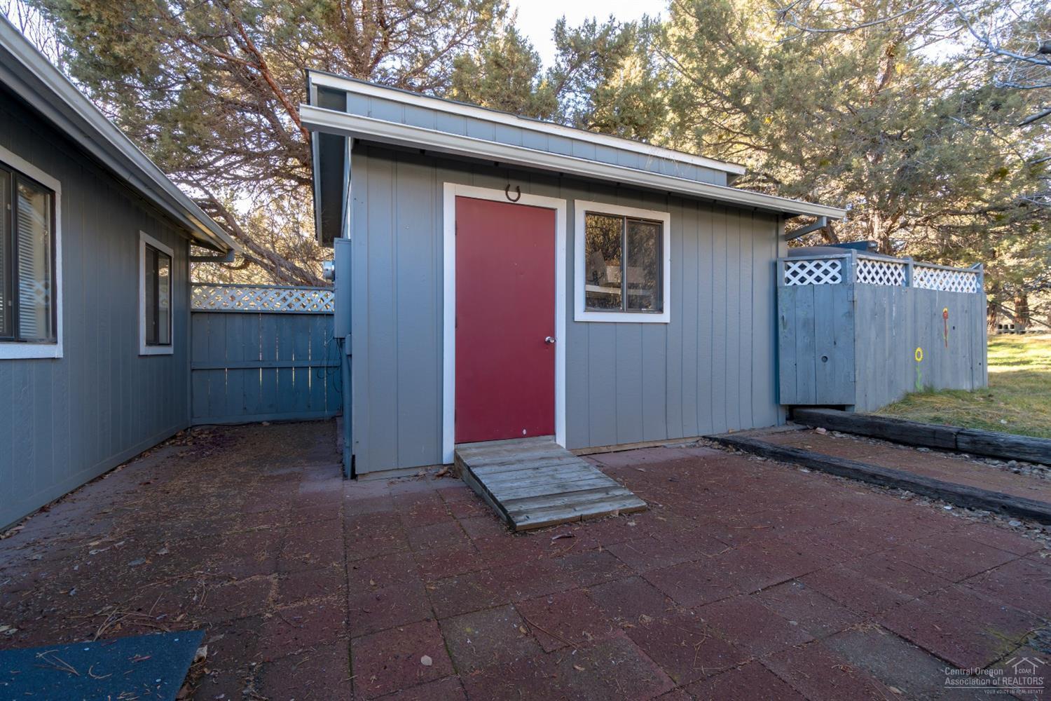 63420 Hamehook Road Bend, OR 97701 - Photo 22 of 25 Additional Photo