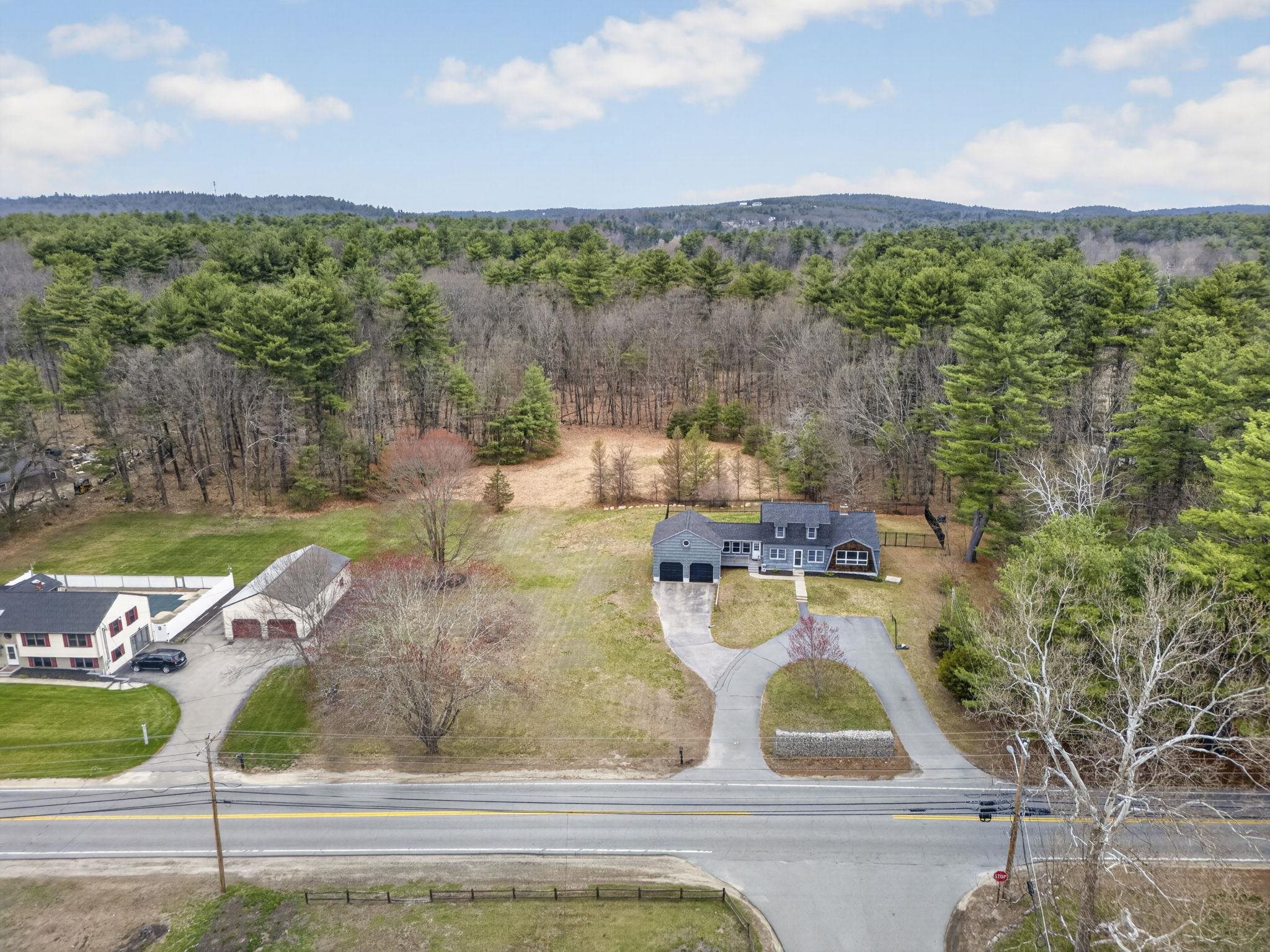 126 Marsh Road Pelham, NH 03076 - Photo 45 of 50 Gallery Image 45